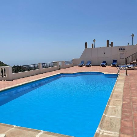 Precioso apartamento de dos plantas con vistas Frigiliana Exterior foto