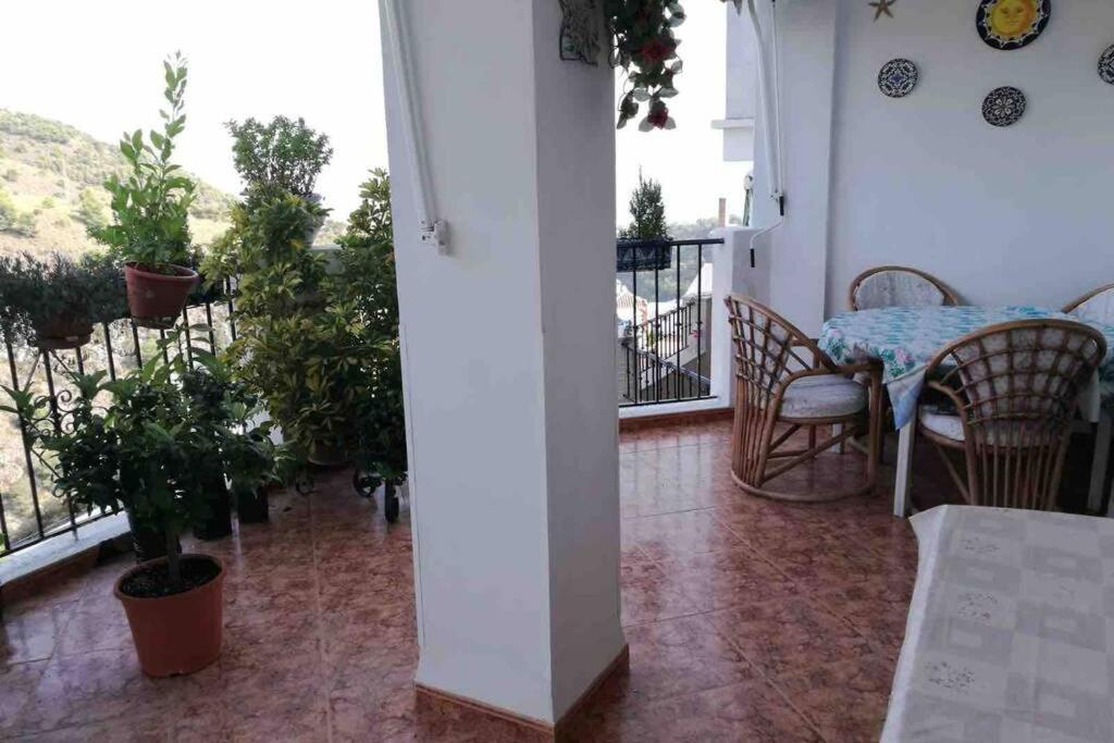 Precioso apartamento de dos plantas con vistas Frigiliana Exterior foto